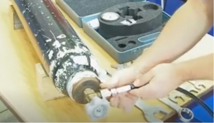 M&aacute;y cắt chai nitơ