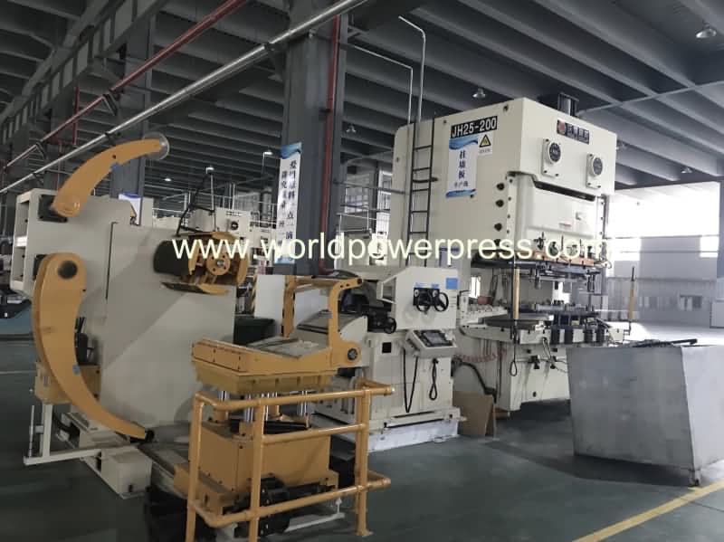 Nhấn với 3 trong 1 bộ nạp