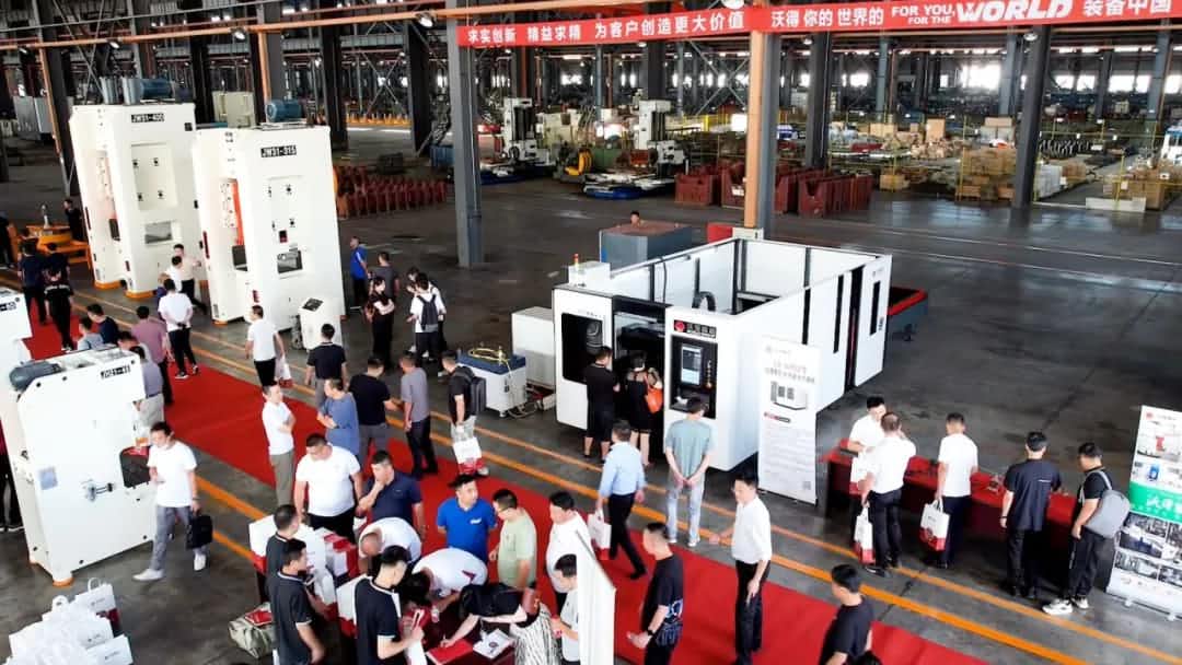 M&aacute;y cắt laser thế giới-2