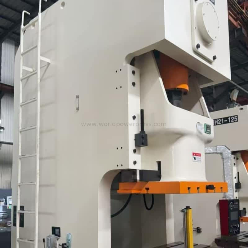 JH21 C frame 200ton Máy ép nguồn tự động với bộ nạp NC